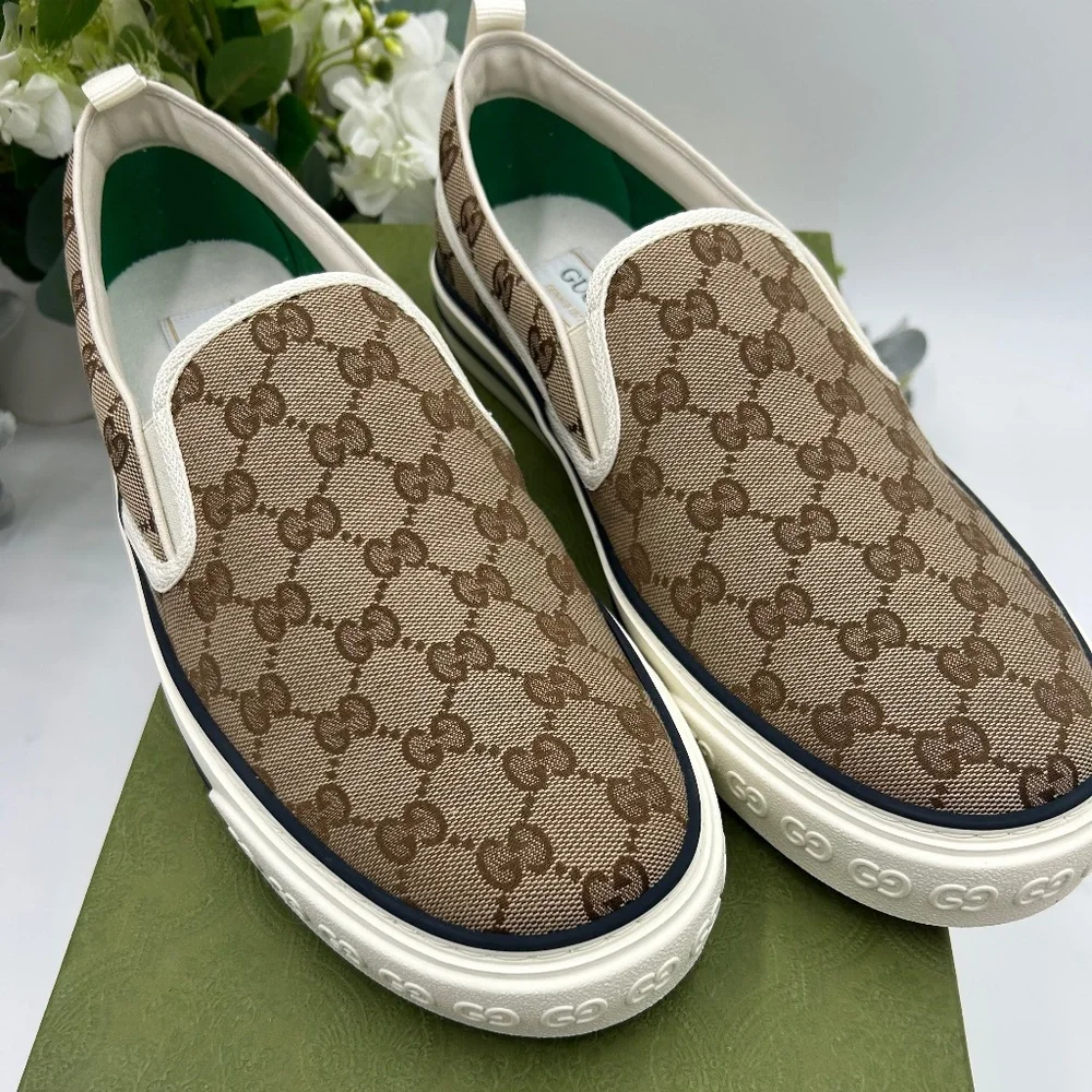 Men’s Gucci, GG supreme canvas slip on sneakers size 11.5 made in Italy